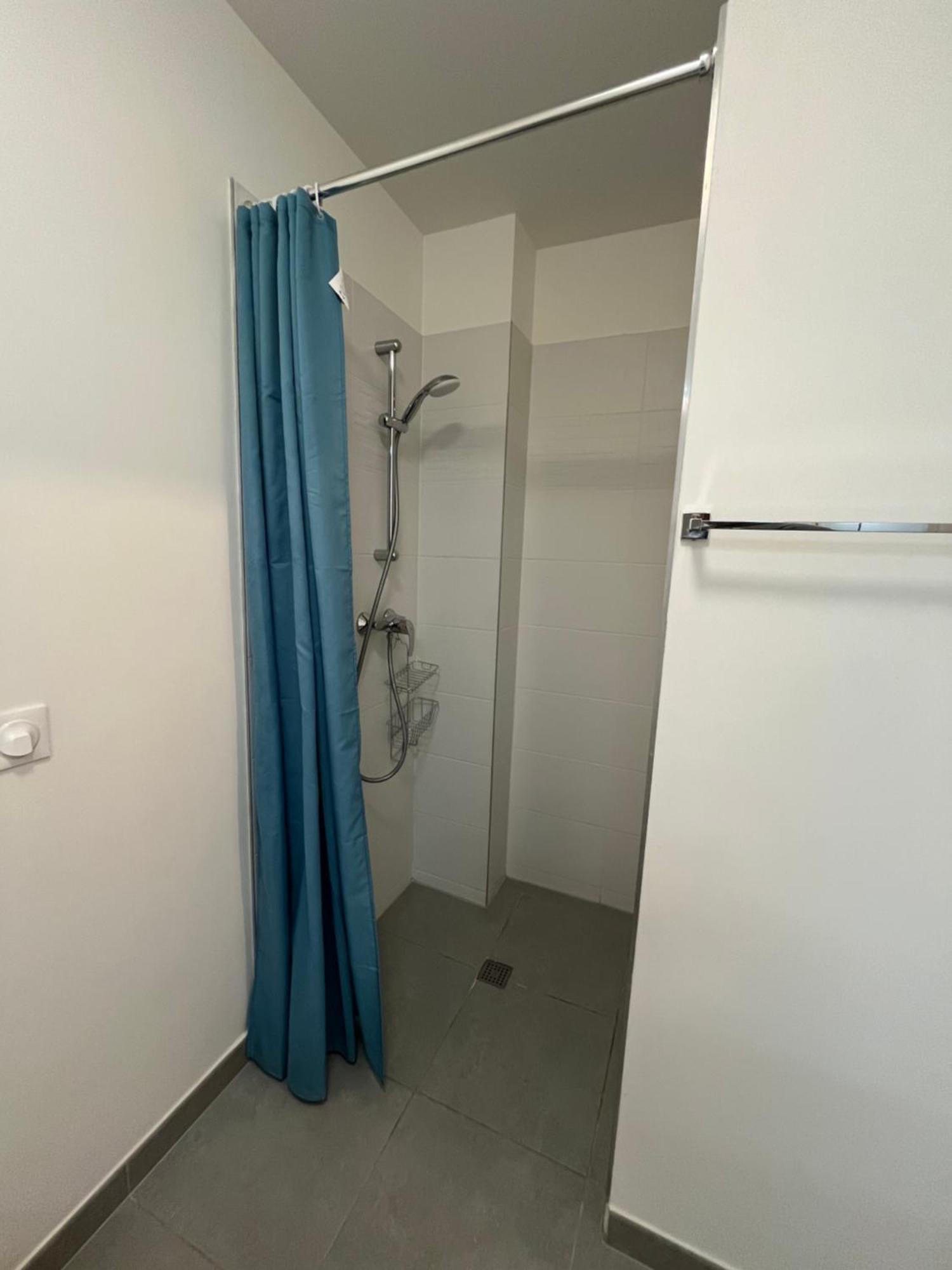 Appartamento Saint-Maur Creteil - Proche Paris Centre Et Disney Esterno foto